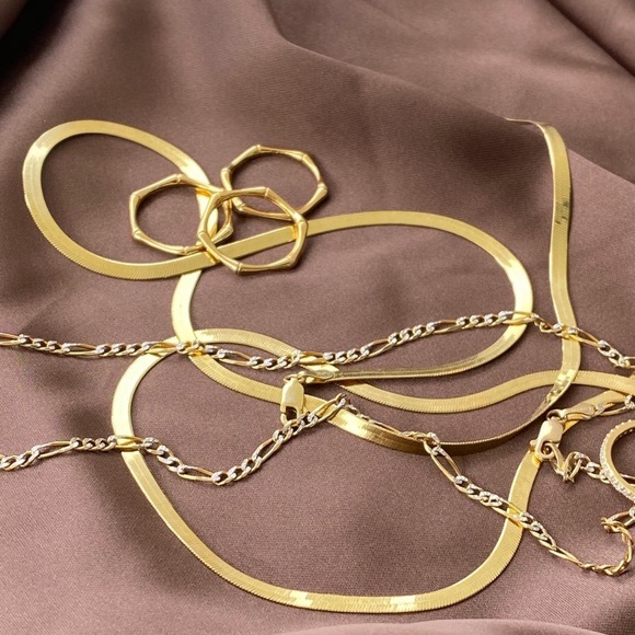 10K Gold 3mm herringbone Chain Necklace 16” inches - Picture 15 of 15